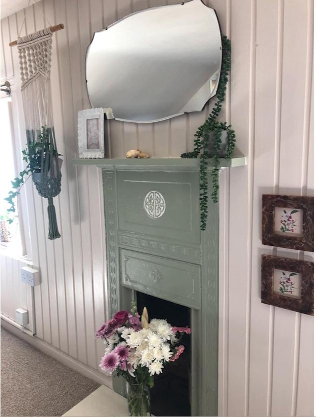 The Pink Cottage Upstairs Suite & Garden Summer Room Whitehead Bagian luar foto
